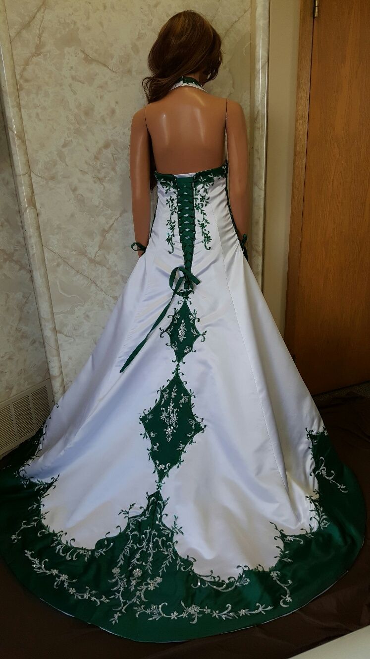 Green And White Bridal Dresses 2021